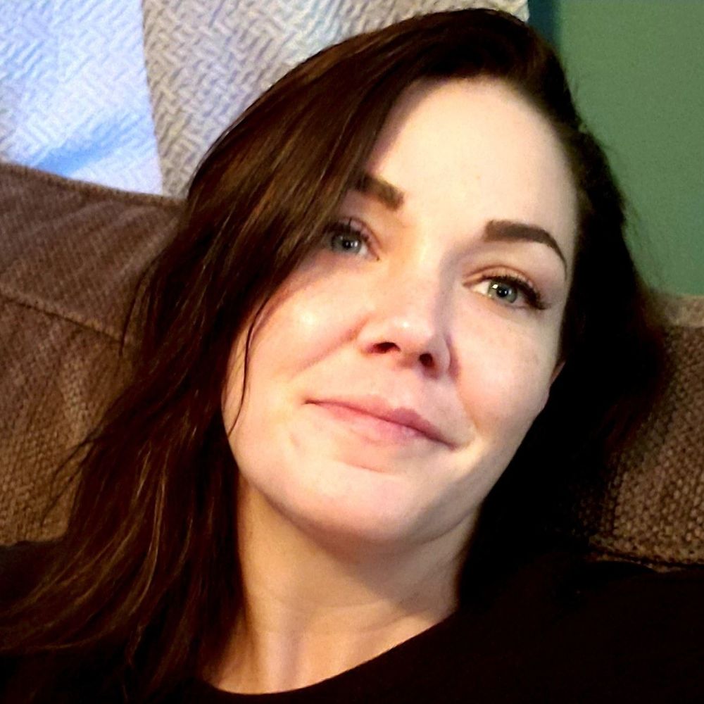 Meet your Posher, Corie